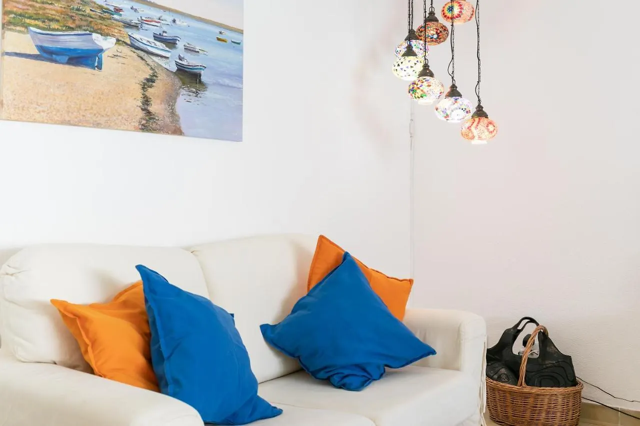 Modern Algarve Villa With Heated Pool And Beach Access Altura 0*,  Portugalsko