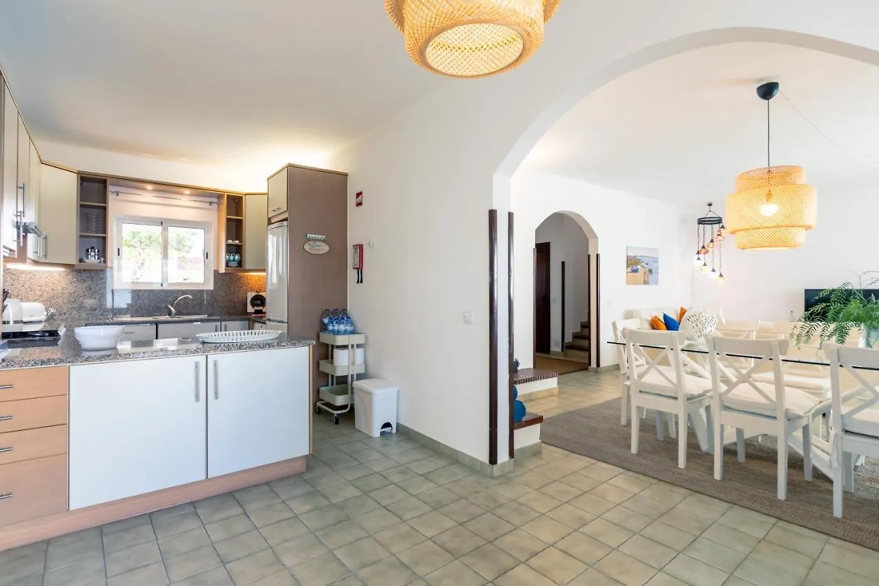 Holiday home Modern Algarve Villa With Heated Pool And Beach Access Altura