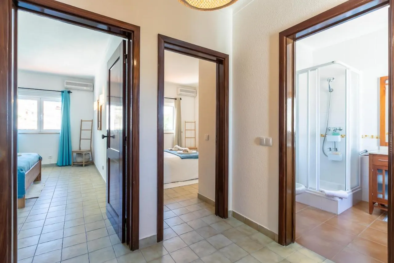 Modern Algarve Villa With Heated Pool And Beach Access Altura 0*,