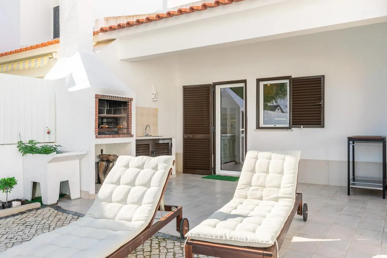 Modern Algarve Villa With Heated Pool And Beach Access Altura Holiday home
